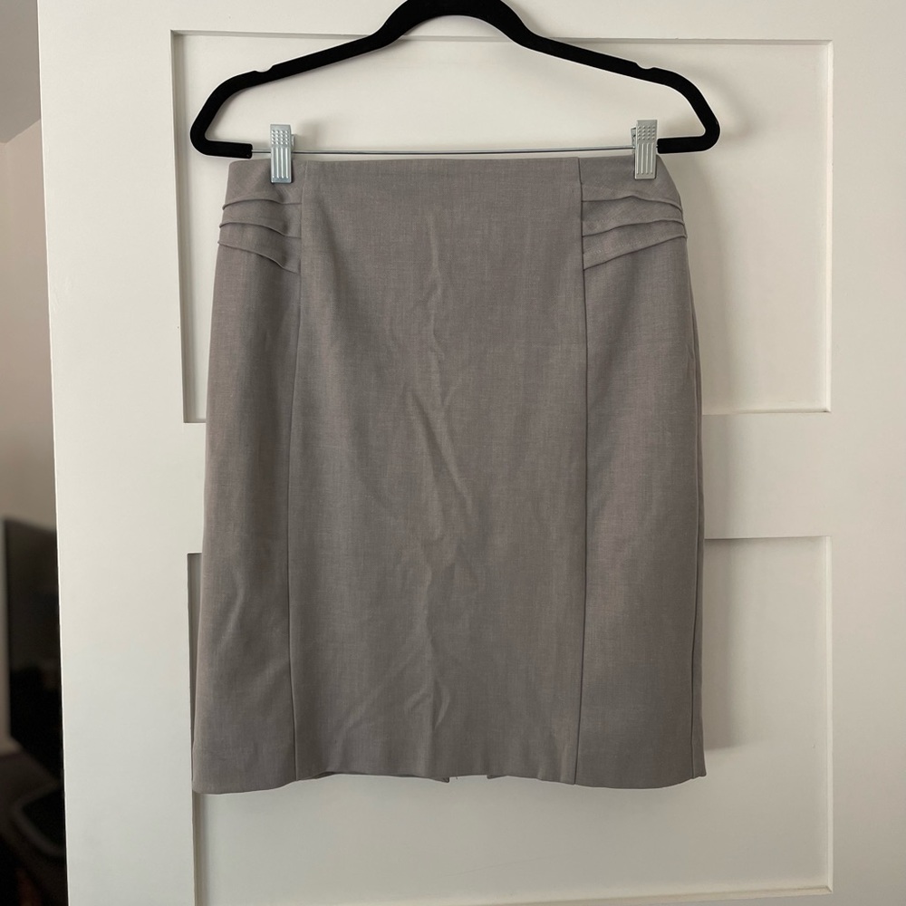 Grey skirt suit express